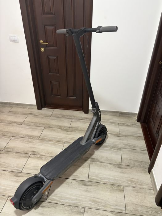 Xiaomi Electric Scooter 4