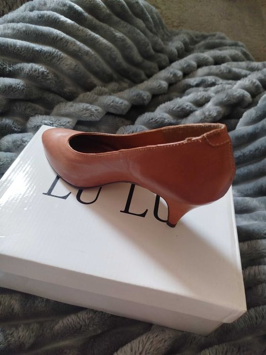 Каблуки в хорошем состоянии