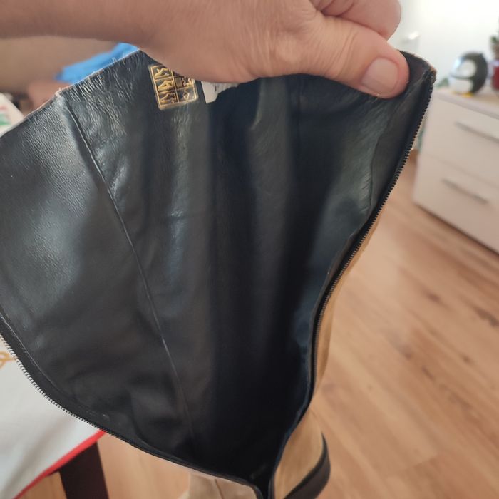 Нови модерни и маркови дамски ботуши "Gloria Ortiz"