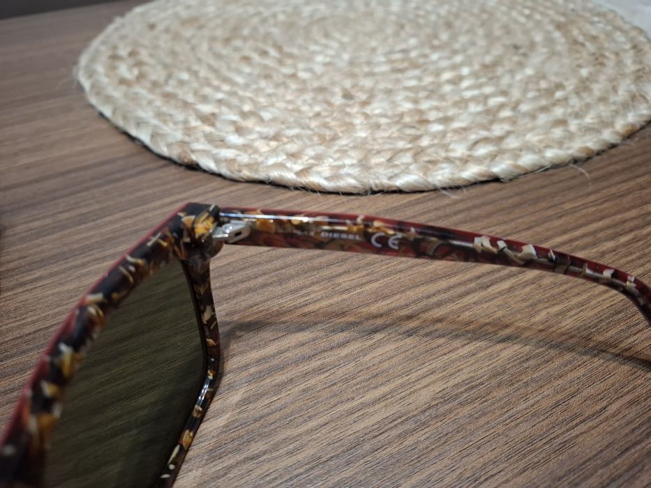 Слънчеви очила на Diesel