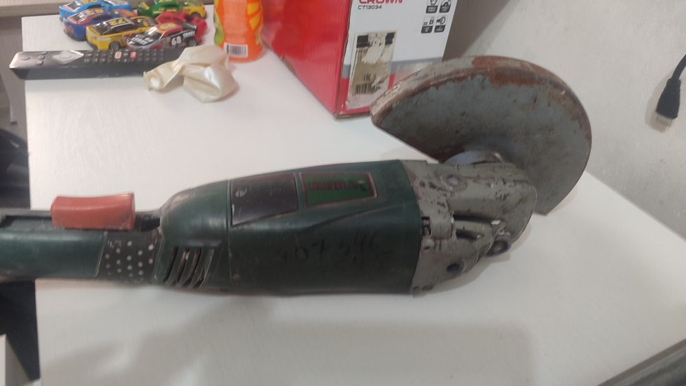 Продам болгарку бу