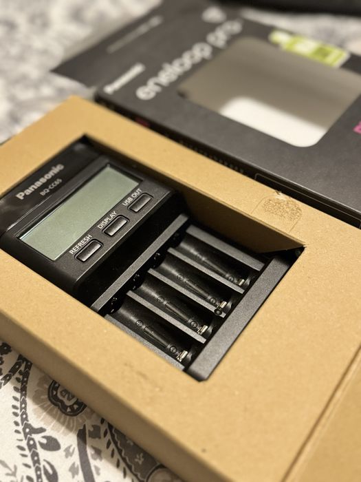 Incarcator Eneloop Panasonic BQCC65