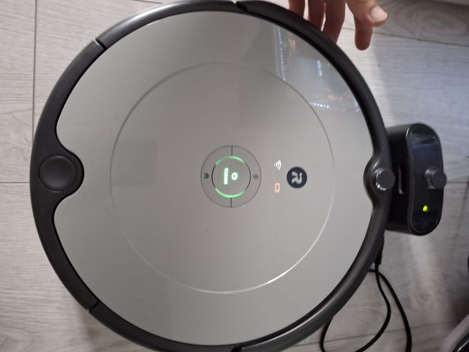 Прахосмукачка Roomba 698