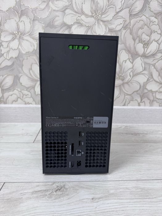 Xbox series X, 2x gamepads