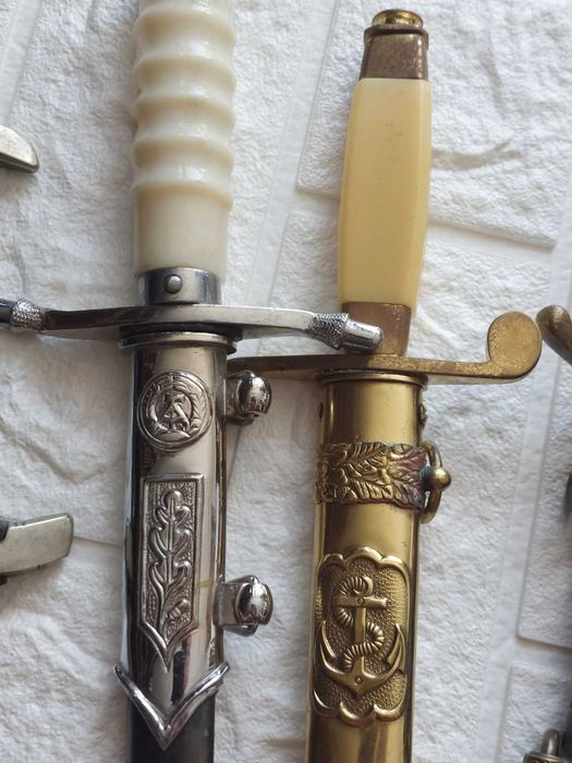 Лот остриета,кортик, нож, кинжал кама,сабя м/у 30-70 г.на миналия век