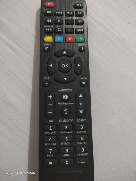 Vând telecomandă tv universală
