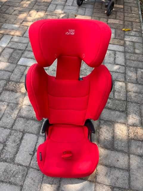 Scaun masina Britax Römer KIDFIX III, marime M (12 ani/ 36kg), folosit de un singur copil - stare excelenta!