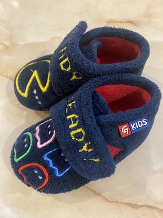 Бебешки пантофки