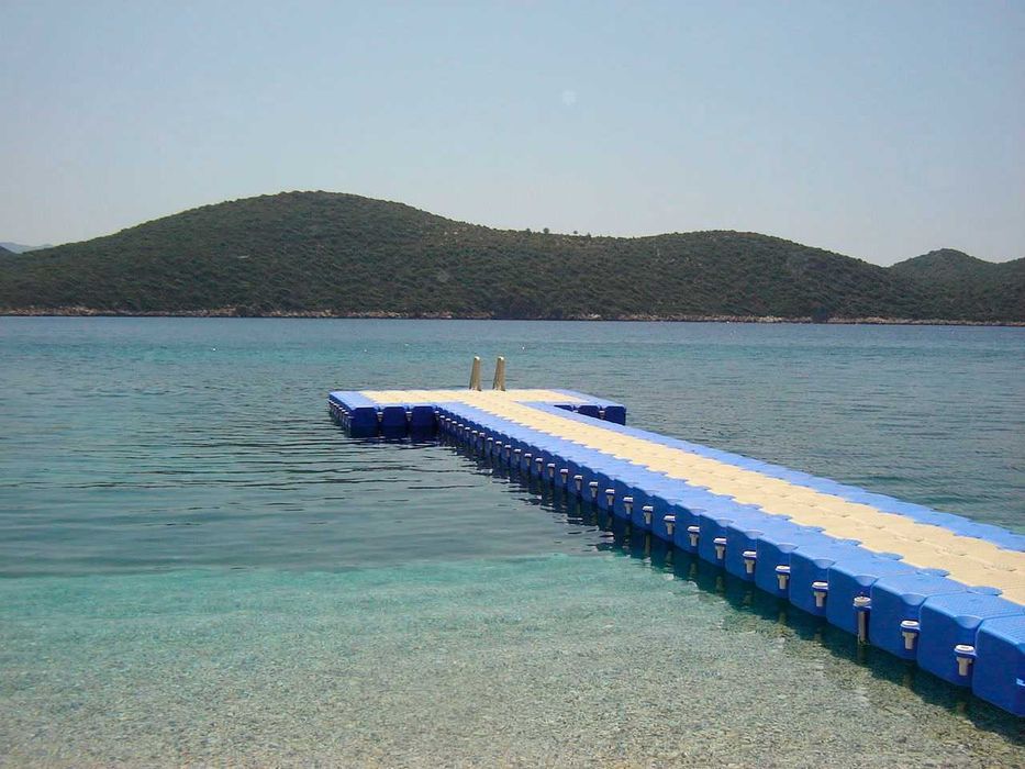 Пластиковые понтоны