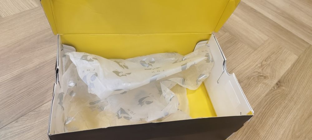 Curry Fox 1 продаю баскет кроссовки новые