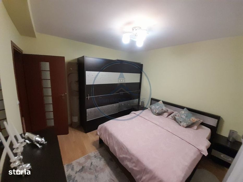 Apartament 3 camere DECOMANDAT, zona SENS