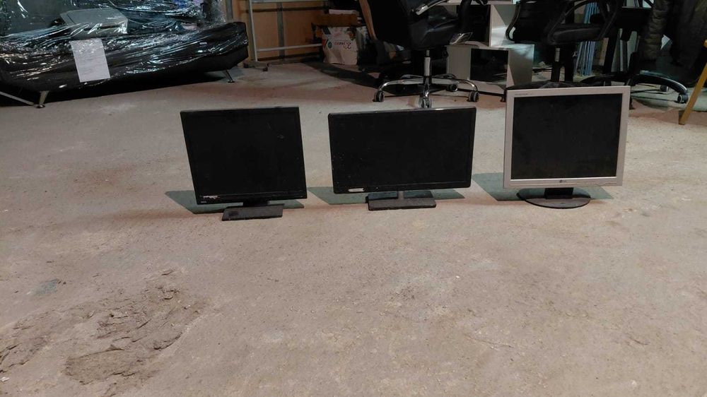 Мониторы разные 15-19