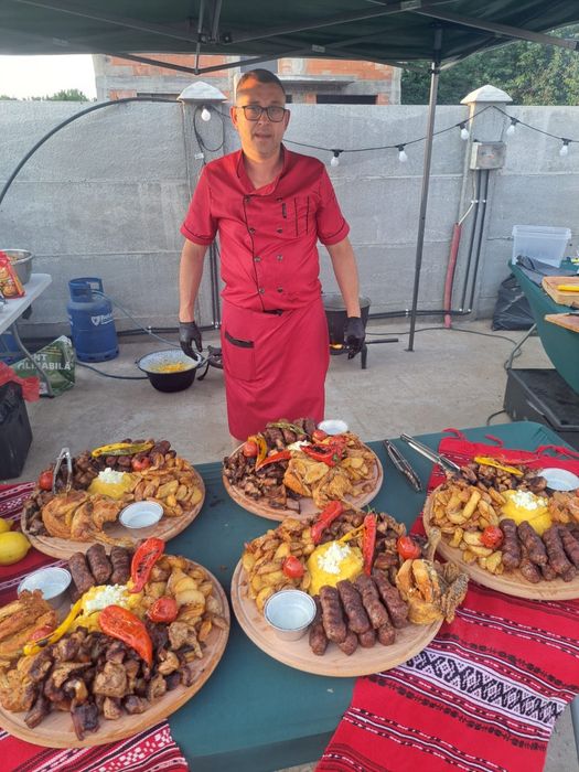 Bucătărie , grătar, proțap, aperitive tradiționale