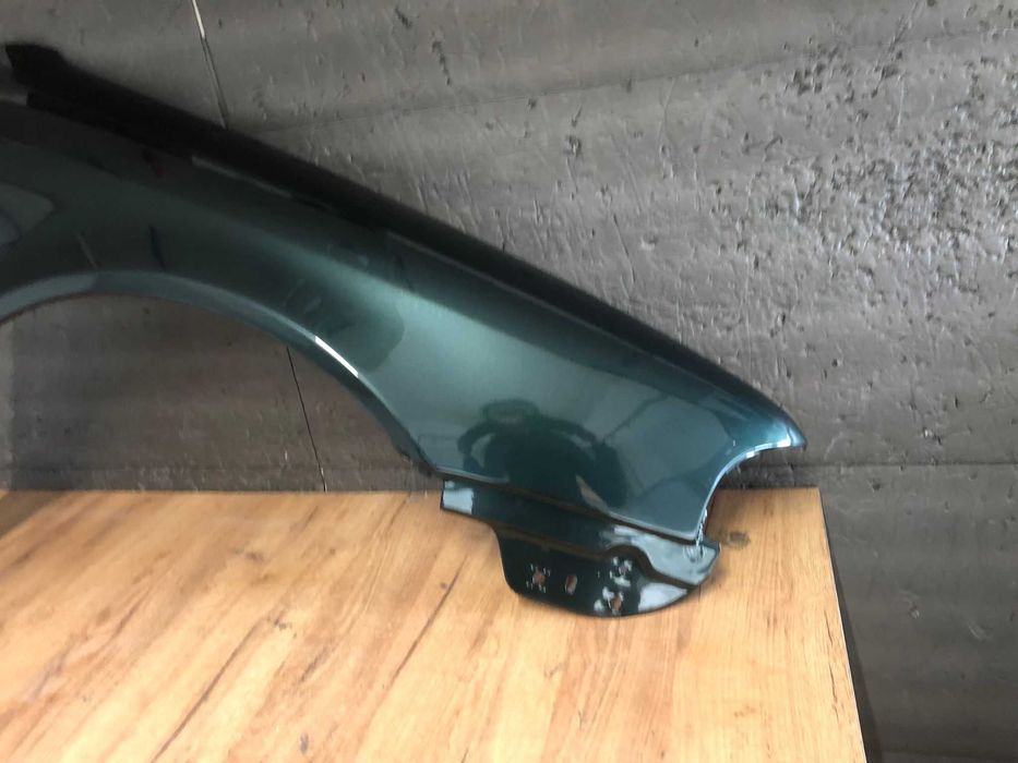 Aripa Fata Dreapta Skoda Octavia 1 I An 1999-2007 (i9572 (Verde))