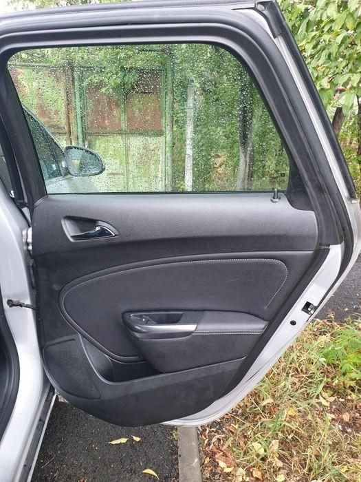 Fete usi tapițerie panouri Opel Astra J Facelift