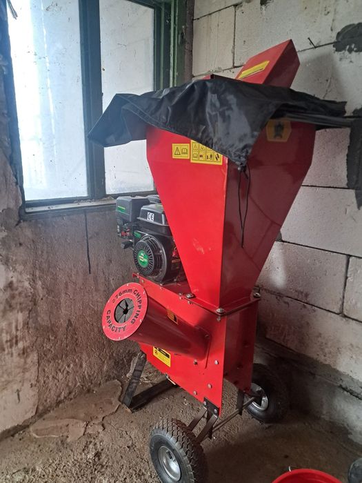 Tocator crengi si tulpini