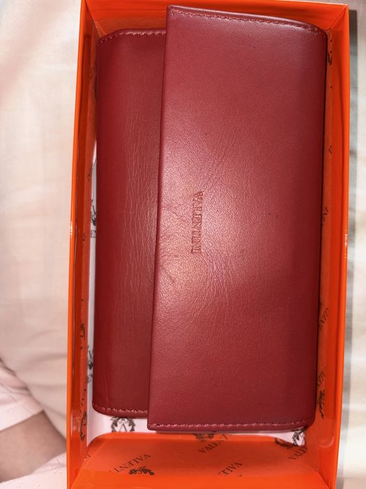 Червено портмоне Валентин