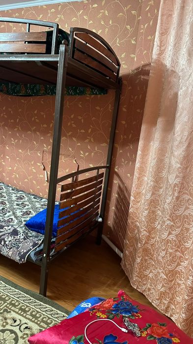 Продам кровать двухярусный
