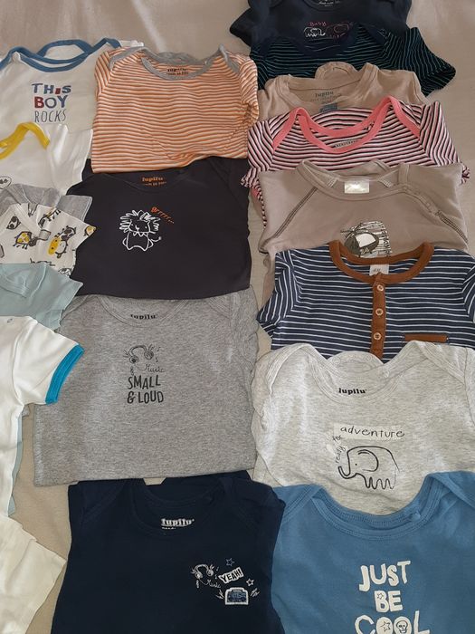 LOT bodyuri 86/92 mânecă lungă și scurtă