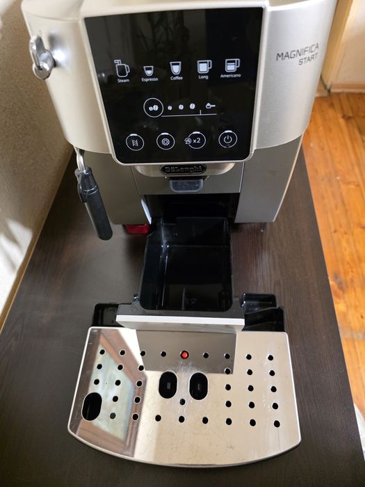 Кафе машина Delonghi Magnifica Start
