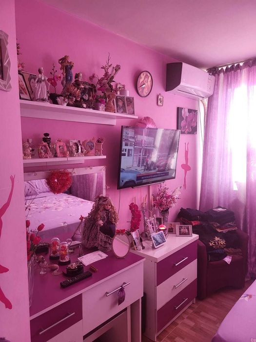 Vand apartament 3 camere baciului sector 5