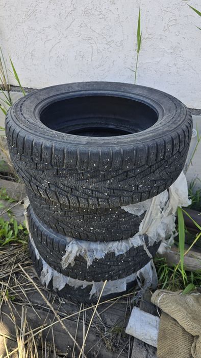 Продается зимние шины Hakkapelitta 235/55 R18