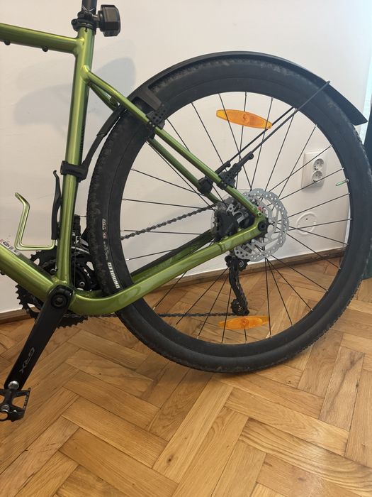 OFERTĂ luna octombrie! Preț 6700 RON ! Vand bicicleta gravel Merida Silex 400 marime M (2025)