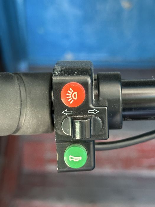 Электросамокат Kugoo m4