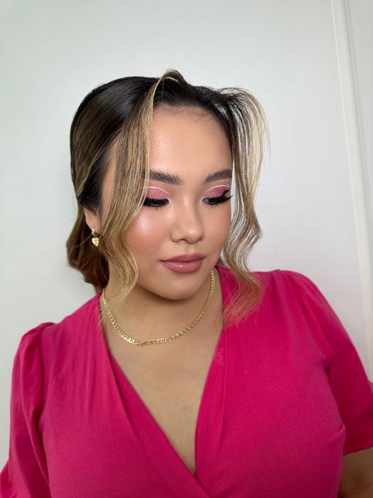 Макияж / прическа