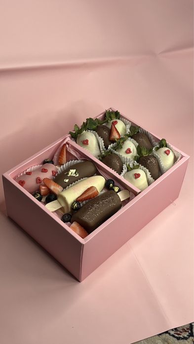 Клубника в шоколаде/Астана