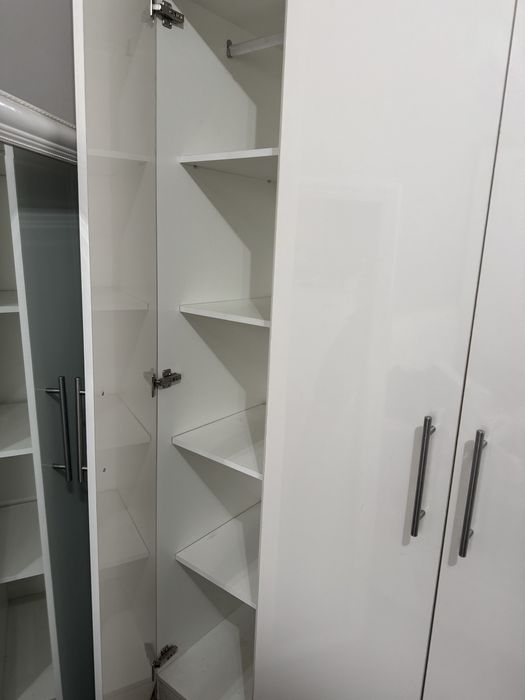 Мебели за спалня бял гланц