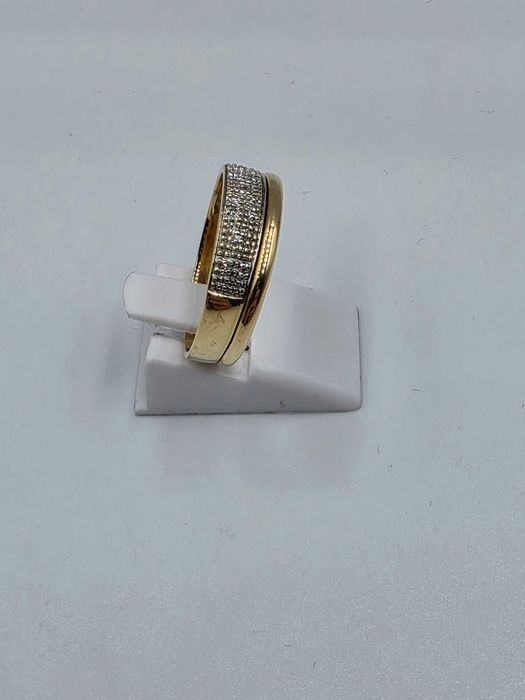 Inel din Aur 18K cu design modern