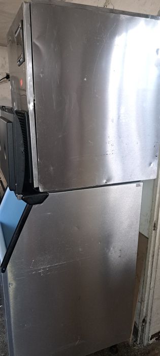 Ледогенератор 210кг професионален HOSHIZAKI  трошен лед NUGGET