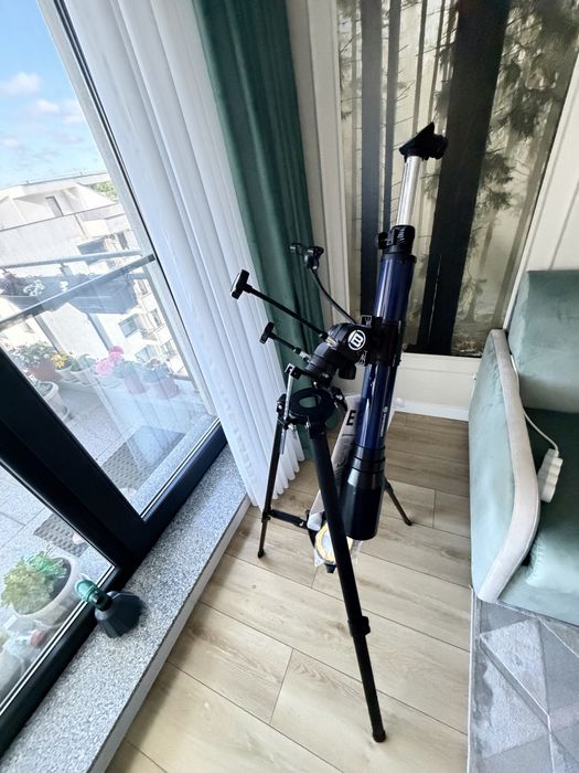 Telescop astronomic Bresser cu montură ecuatorială