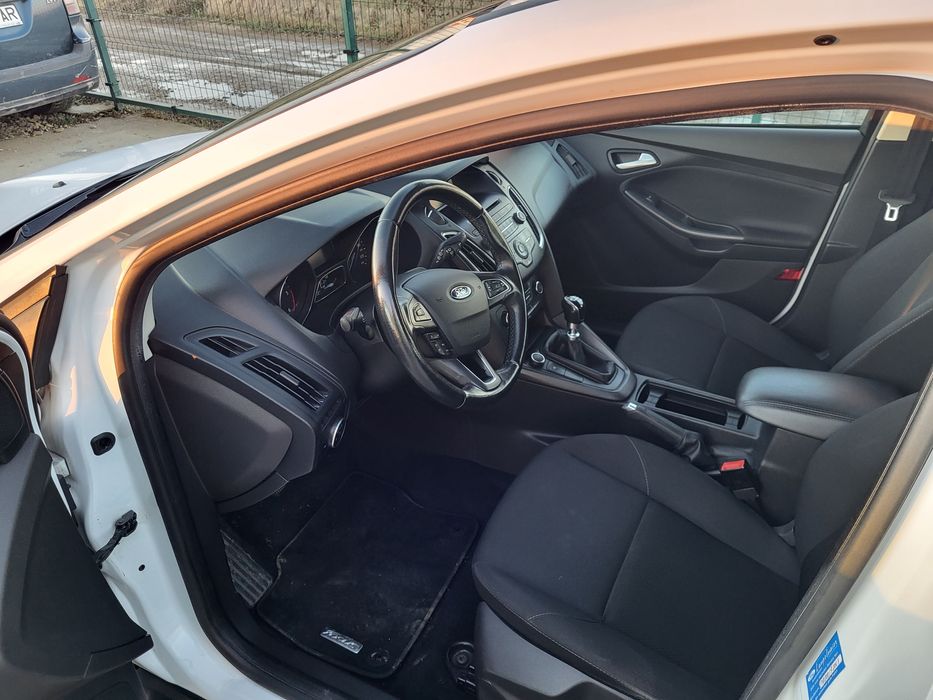 Vând Ford Focus  inmatriculat 2024