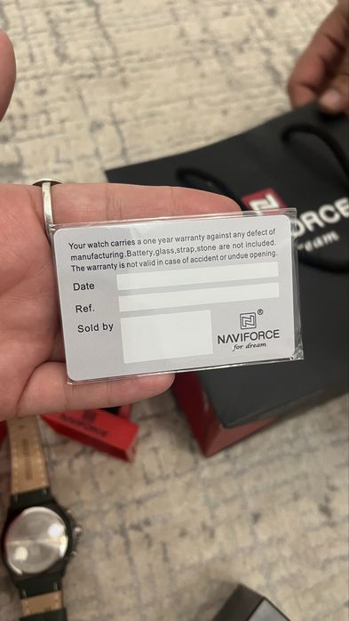 Часы кварцевые naviforce