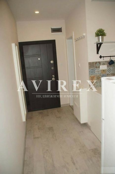 Дава се под наем Едностаен апартамент в Пловдив, Център - 40 кв.м за 306 € - Снимка #5