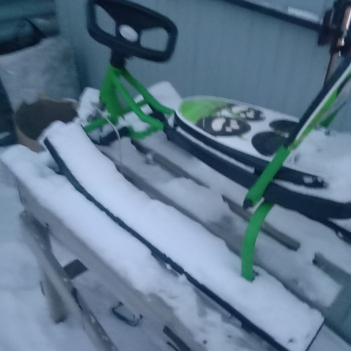 Продам санки детский