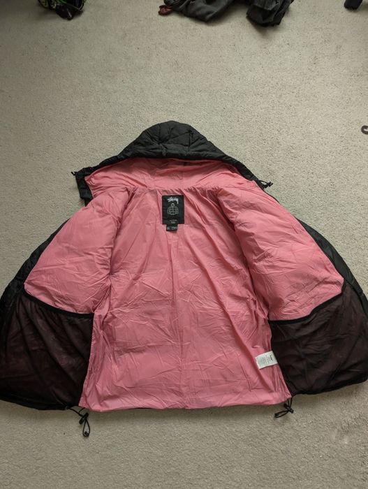 Geaca stussy interior roz