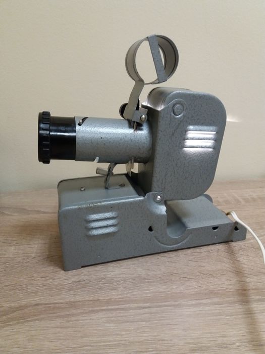 Диафилми/прожекционен апарат/приказки/детски/филмчета/за прожектиране