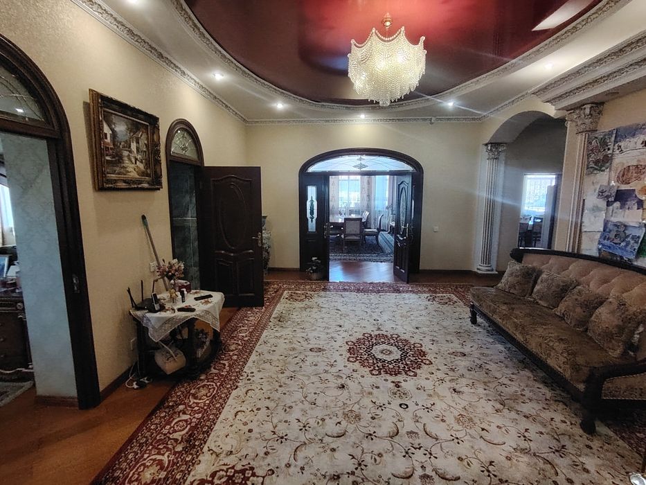 Продается особняк