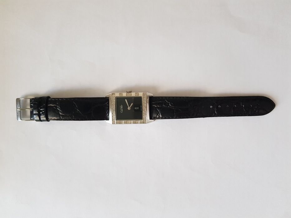 Часы наручные "Cartier"