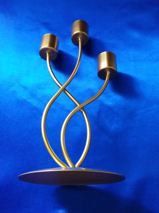 Sfeșnic/Suport Lumânări 3 brațe metal H 22 cm. Nou