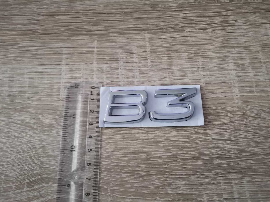 сребристи емблеми Волво Volvo B3