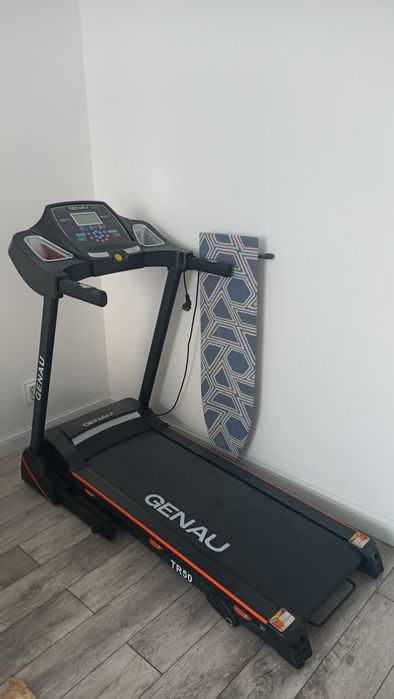 Беговая дорожка Genau