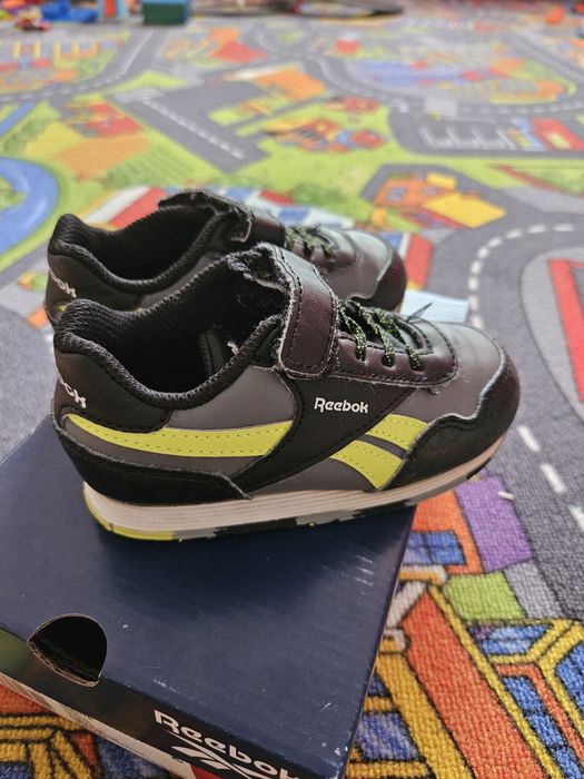 3 perechi adidasi copii, masura 24 - 100 lei