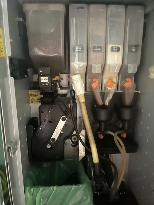 Vand automat cafea rheavendors xm