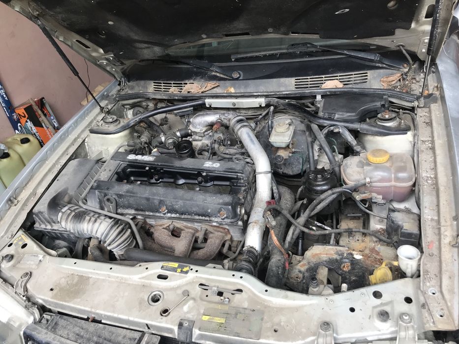 Saab 900 на части!!!