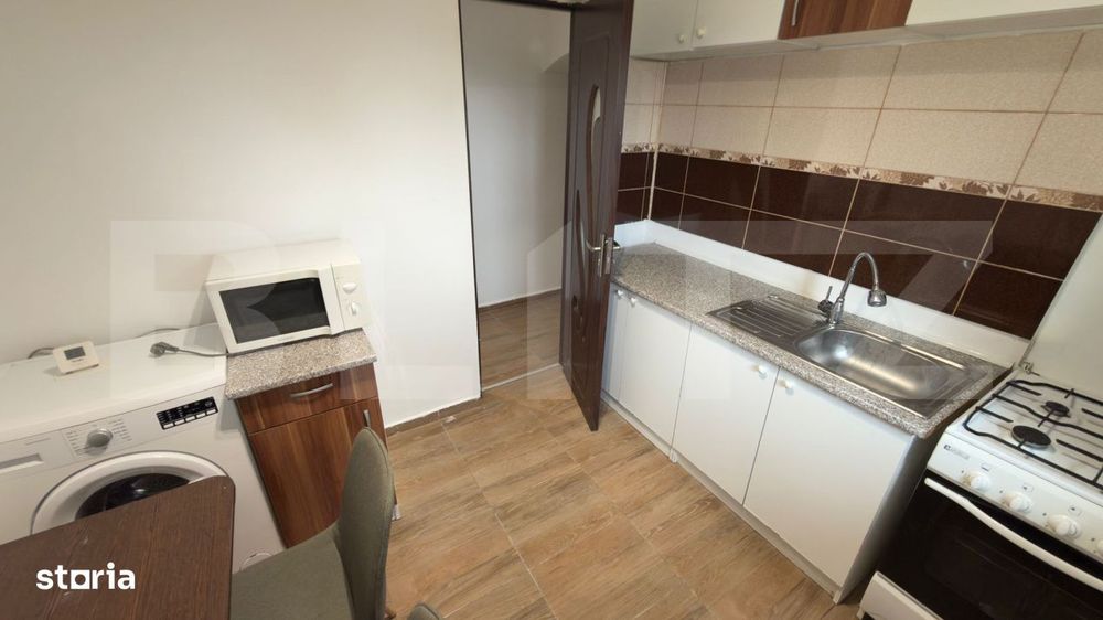 Apartament 3 camere, 60 mp, Calea Severinului-Taxi Favorit