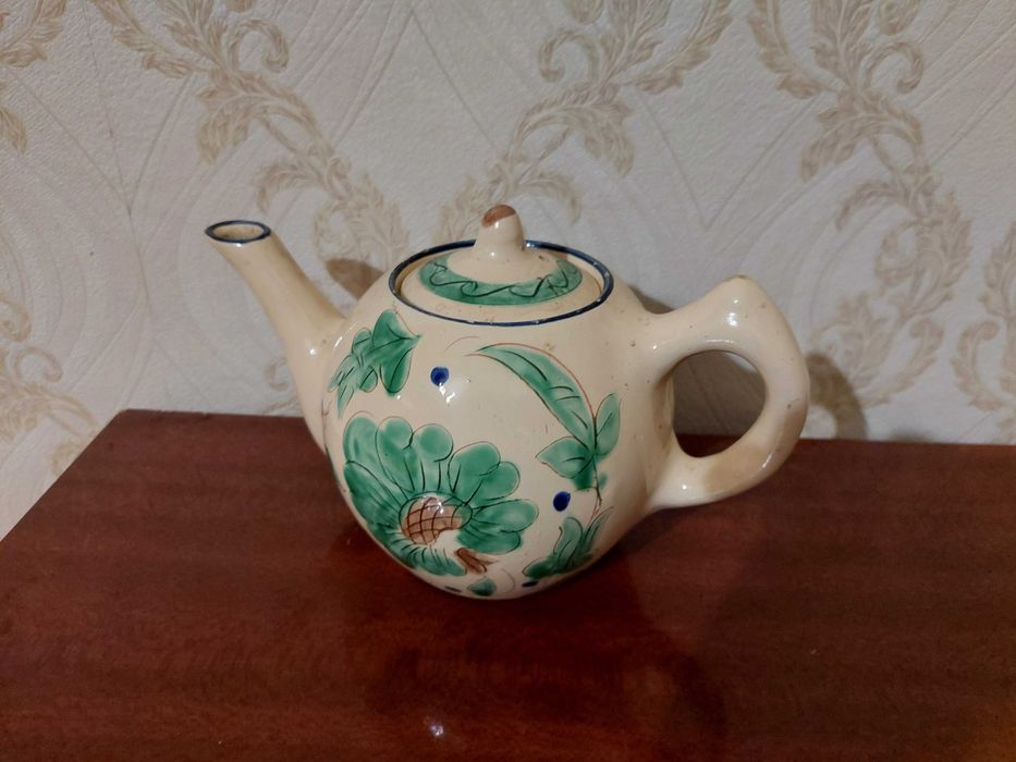 Чайник  глиняный заварной